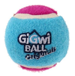 GiGwi_3_balls_with_4_8_cm_Squeaker_1
